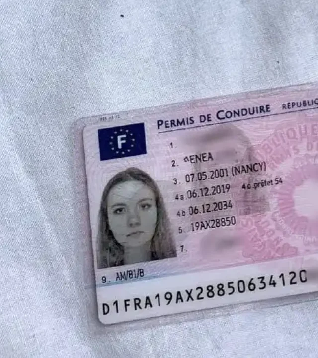 Acheter son permis de conduire légalement.